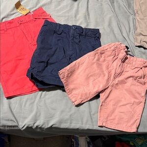 Lot of three shorts. Set of Three Kids' Shorts in Red, Navy, and Pink
